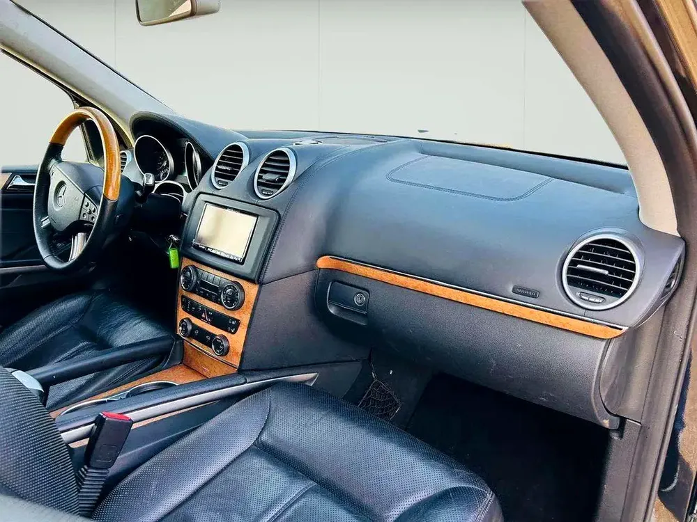 MERCEDES BENZ GL550 - 2008 - CLEAN CAR FRESH JAPAN IMPORT - Image 10