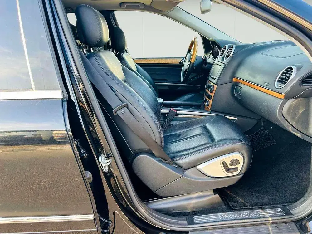 MERCEDES BENZ GL550 - 2008 - CLEAN CAR FRESH JAPAN IMPORT - Image 11