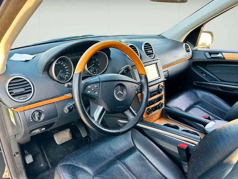 MERCEDES BENZ GL550 - 2008 - CLEAN CAR FRESH JAPAN IMPORT - Image 7