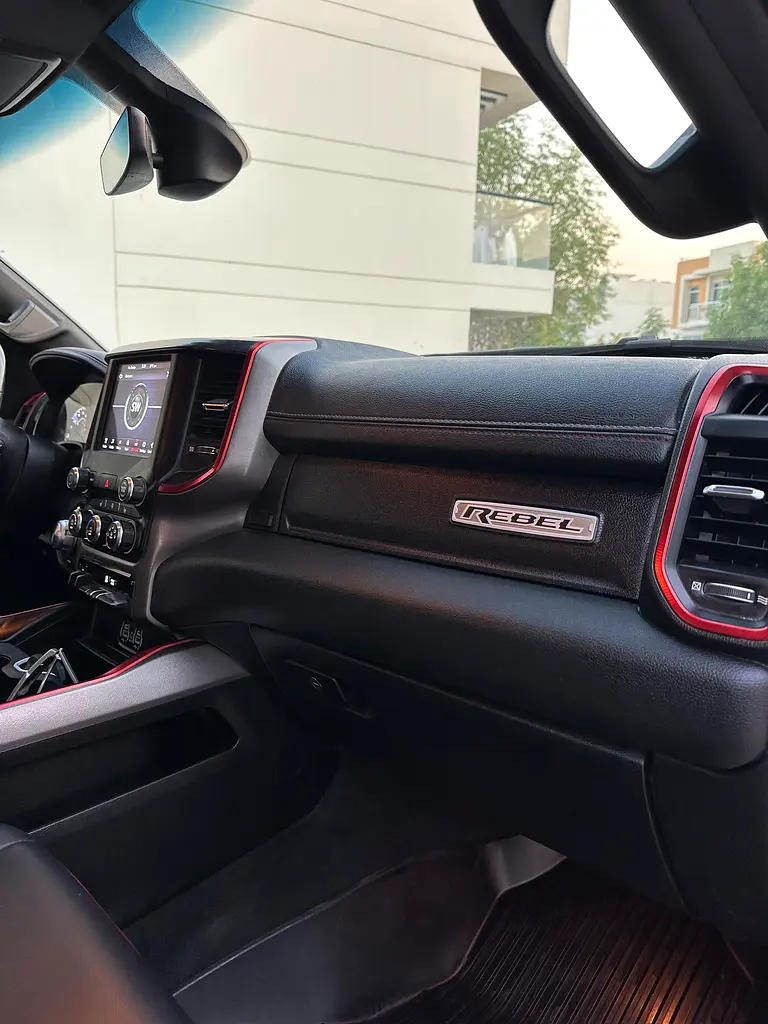 Dodge Ram Rebel 2020 - US - Finance Available - Image 9