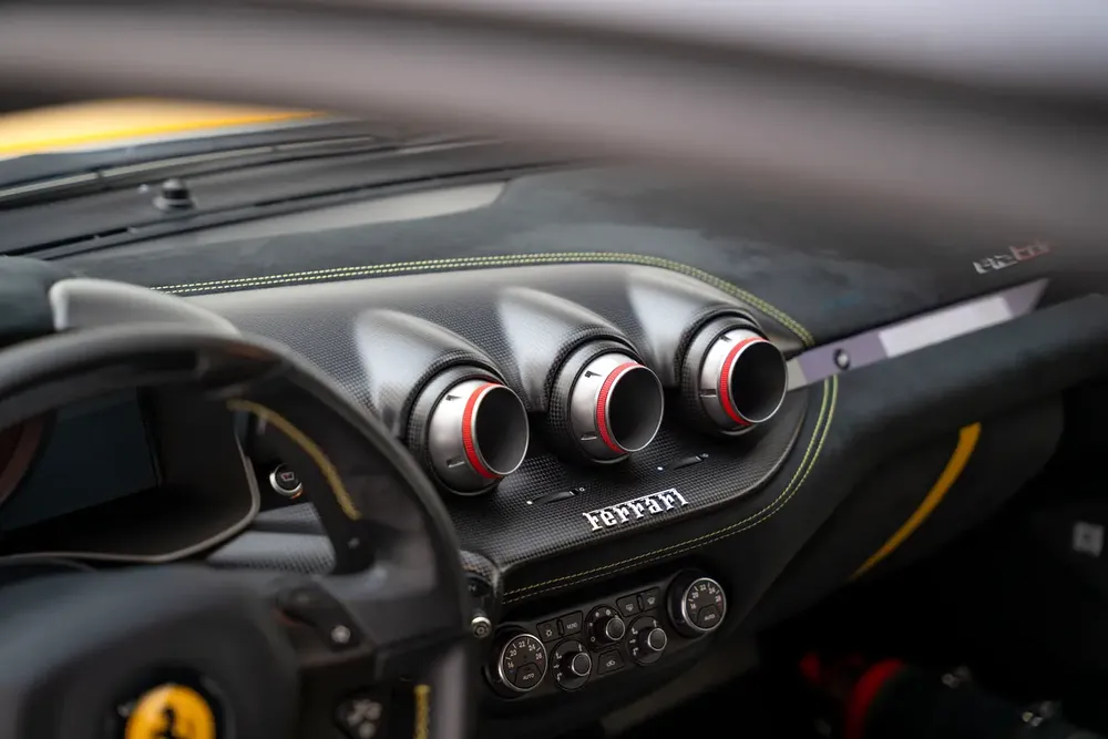 2016 FERRARI F12 TDF - Image 12