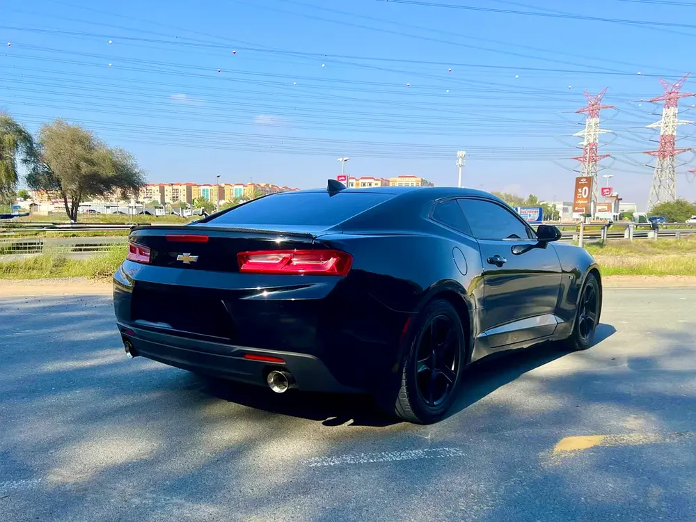 Chevrolet Camaro LT 2017 - American Specs - GCC Resale - Image 6