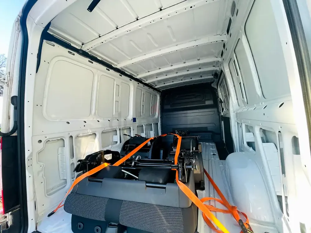 MERCEDES SPRINTER 2019 MODEL ZERO KM DRIVEN - Image 16