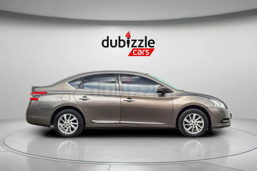 AED 396/month | 2019 Nissan Sentra  | GCC Specs | Ref#391140 - Image 4