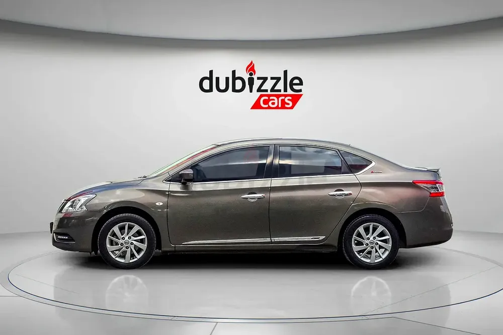 AED 396/month | 2019 Nissan Sentra  | GCC Specs | Ref#391140 - Image 5