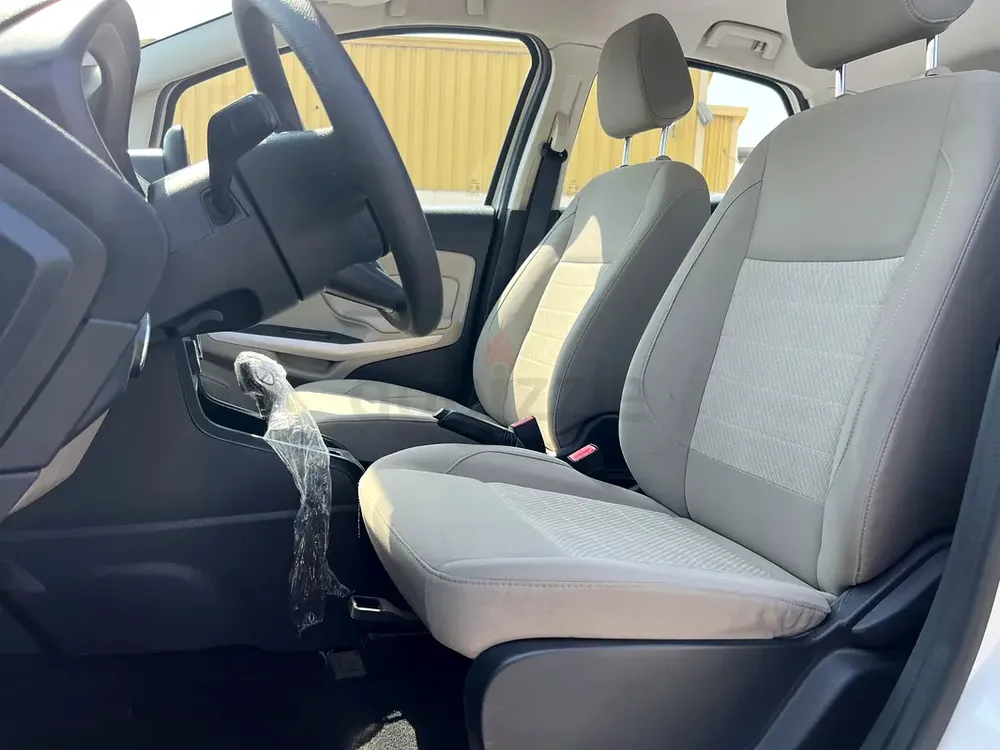 FORD ECOSPORT, GCC SPEC, FULL SERVICE HISTORY, NO ACCIDENT,FULL AUTOMATIC,VERRY GOOD CONDITION!! - Image 12