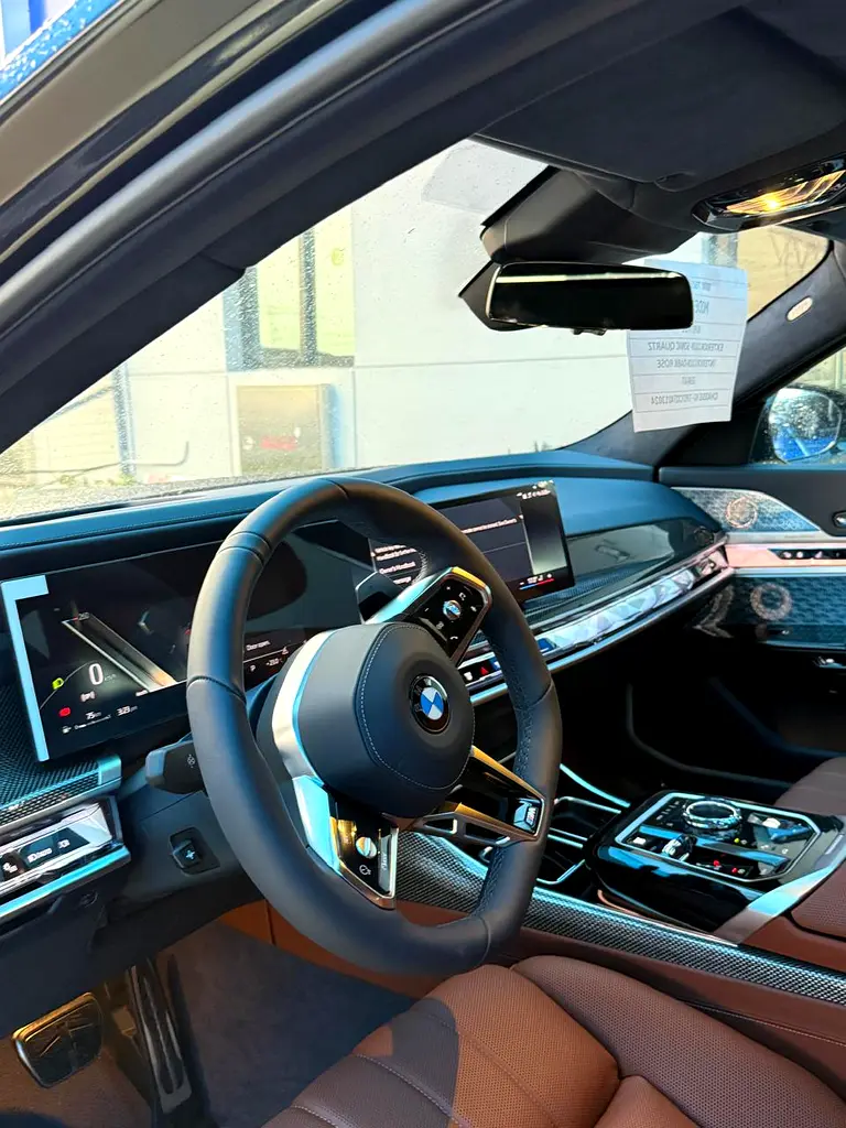BMW 7-Series 760i 2026 - GCC Specs - Brand New! - Image 11