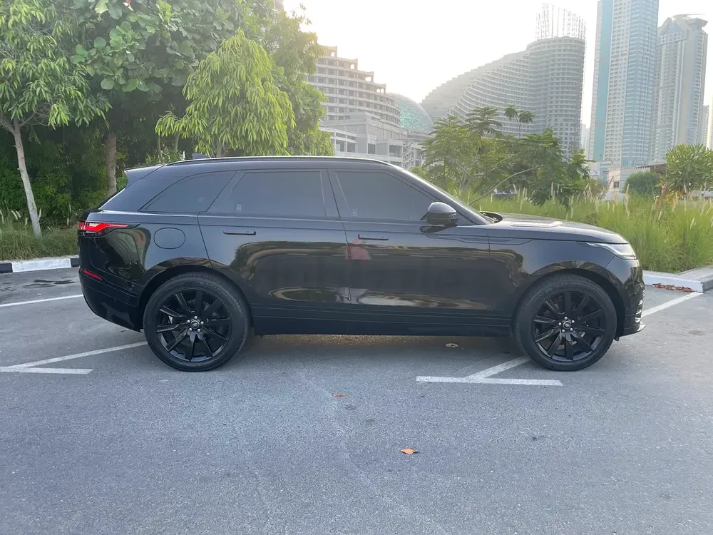Land Rover Range Rover Velar P250 HSE | GCC Specs | Low Mileage - Image 6