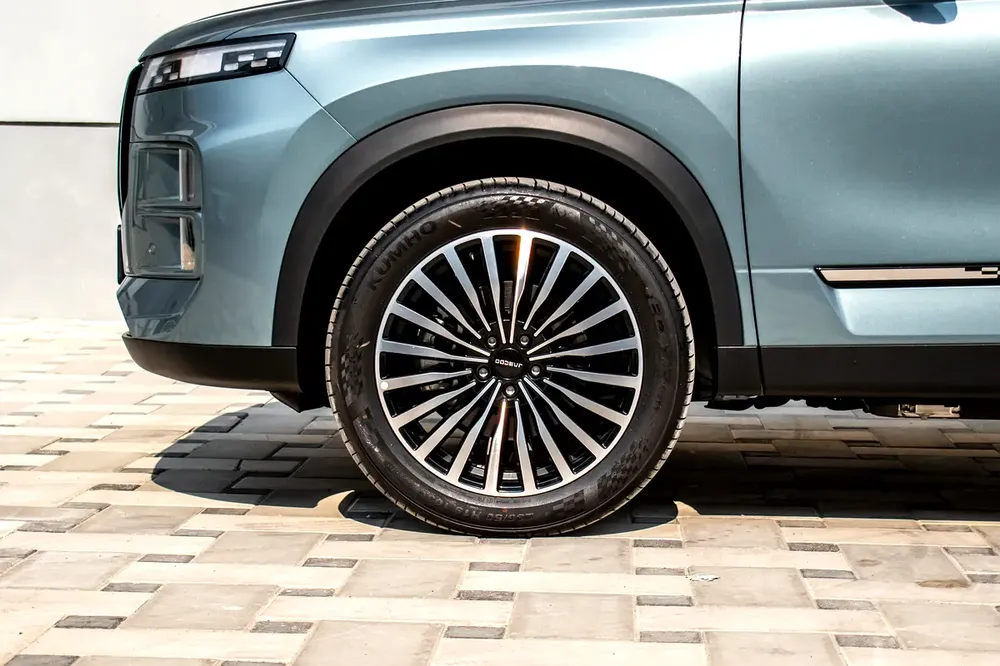 PREOWNED JAECOO J7 SHS (PHEV) SMART | EMI: AED 1267 | WARRANTY  SERVICE CONTRACT | GCC - Image 17