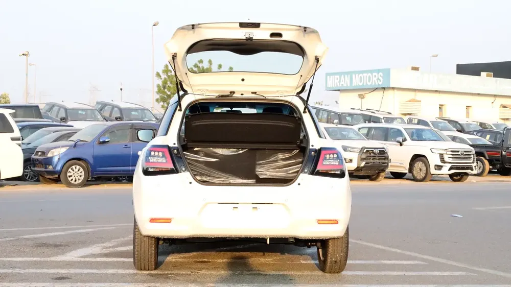 SUZUKI SWIFT GLX 1.2L Dual tone - Image 7