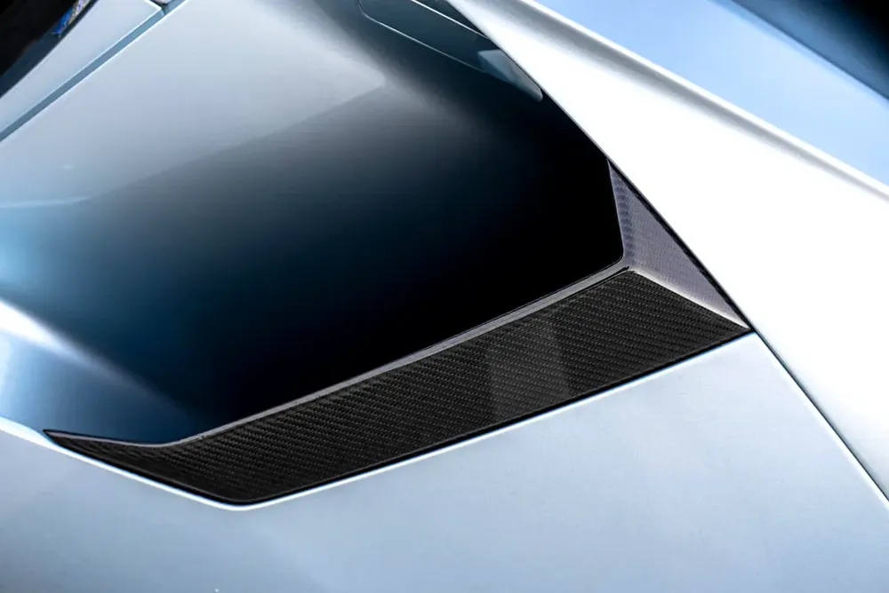 2015 Lamborghini Aventador LP 700-4 Roadster - Image 11