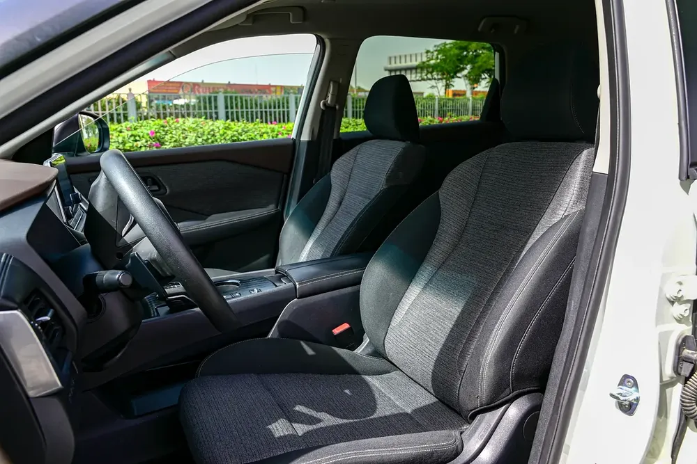 2022 Nissan Rogue Sport - Image 10