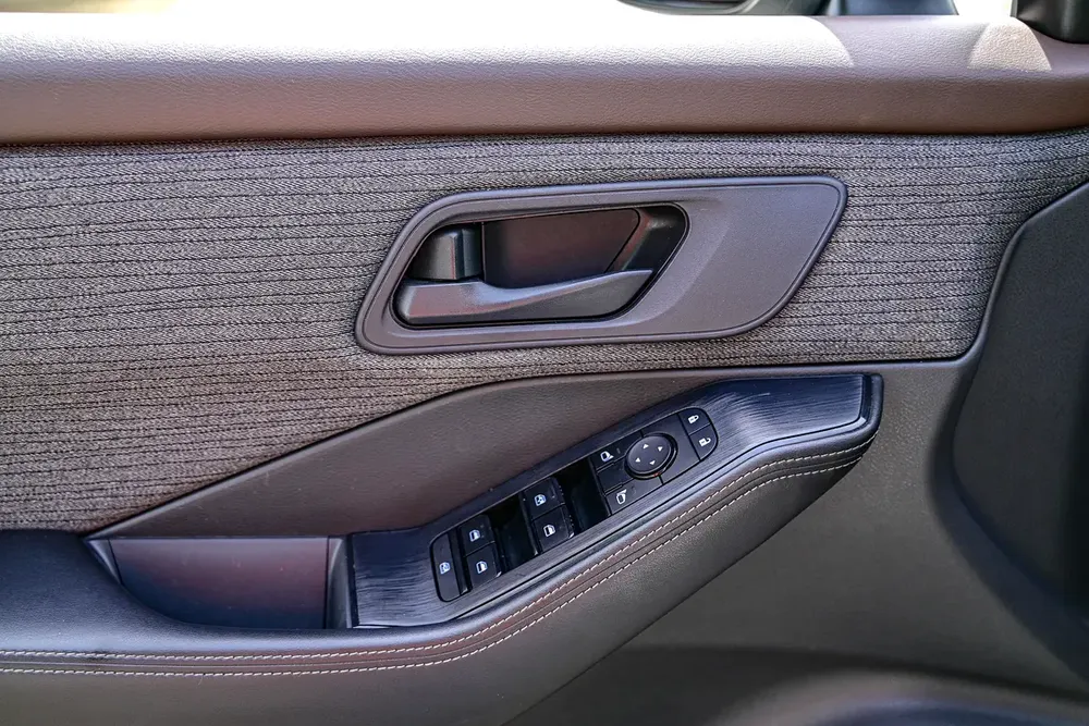 2022 Nissan Rogue Sport - Image 12