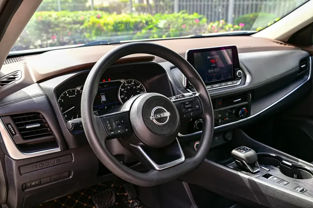 2022 Nissan Rogue Sport - Image 9