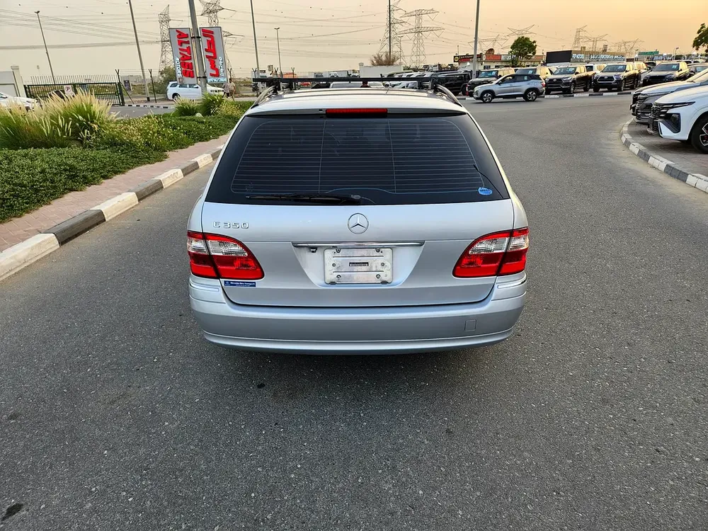 Mercedes-Benz E-Class E 350 2006 | Japanese Specs | Pristine Condition - Image 4