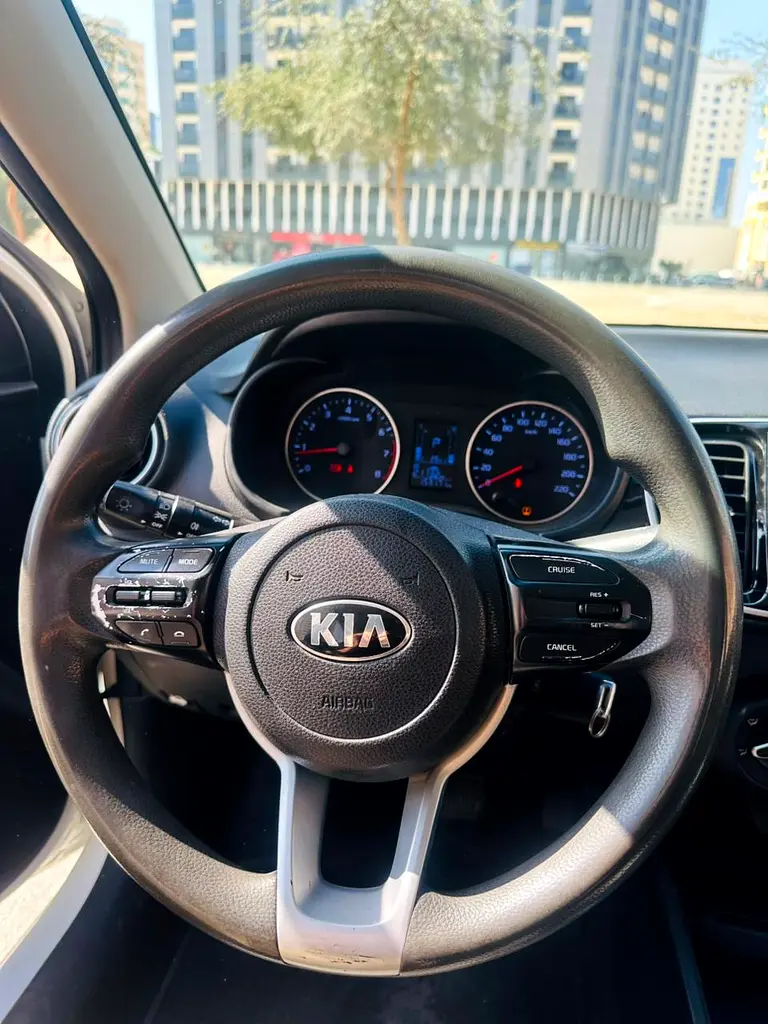 Kia pegas 2020 Mid Option GCC - Image 11