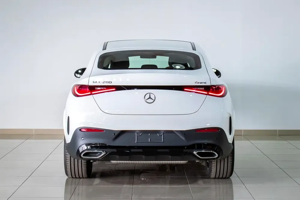 Mercedes GLC200 Coupe 2024 New . - Image 6