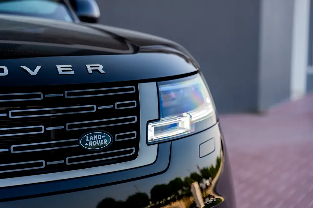 2025 Land Rover Range Rover SE - GCC Specs - Brand New - Image 12