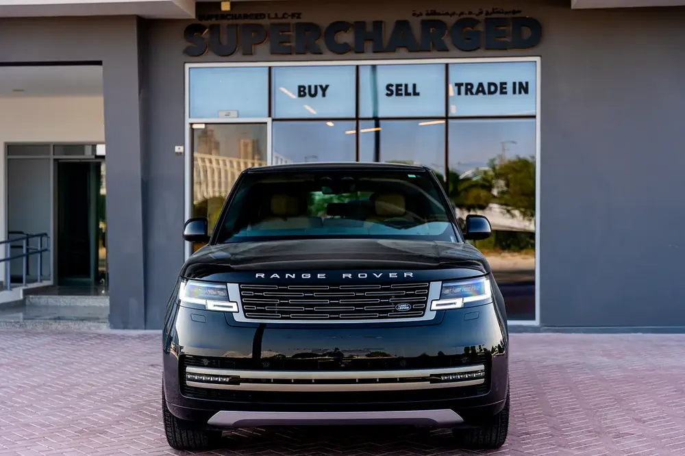 2025 Land Rover Range Rover SE - GCC Specs - Brand New - Image 8