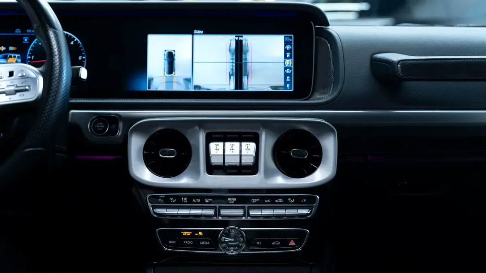Mercedes-Benz G-Class G 400 d 2019 - European Specs - Image 14