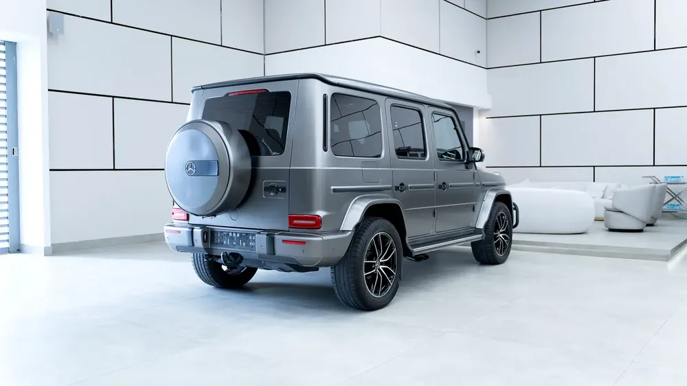 Mercedes-Benz G-Class G 400 d 2019 - European Specs - Image 17