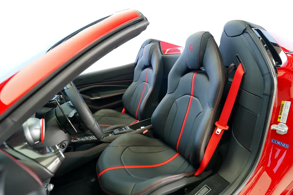 SERVICE CONTRACT TILL 2030 | CARBON INTERIOR | F8 SPIDER - Image 10