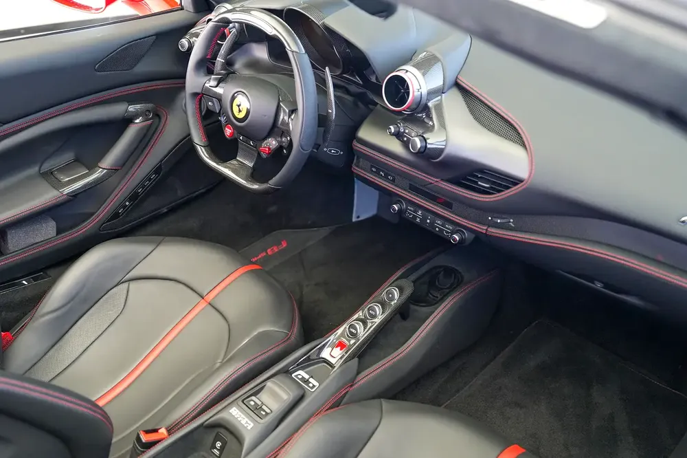 SERVICE CONTRACT TILL 2030 | CARBON INTERIOR | F8 SPIDER - Image 14