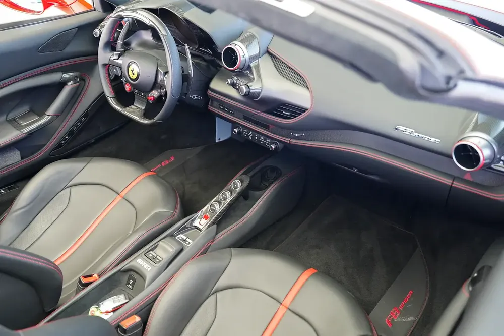 SERVICE CONTRACT TILL 2030 | CARBON INTERIOR | F8 SPIDER - Image 15