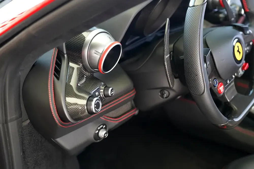 SERVICE CONTRACT TILL 2030 | CARBON INTERIOR | F8 SPIDER - Image 9