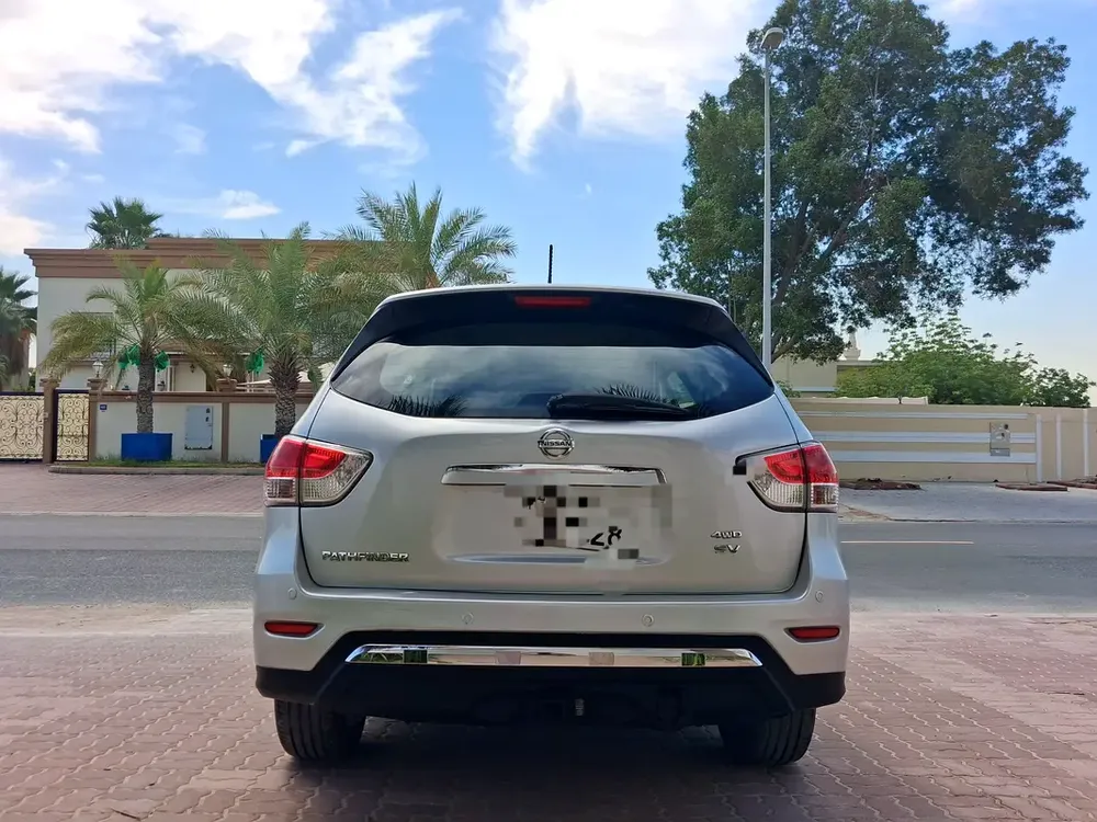 Nissan Pathfinder SV 2013 GCC Specs - Image 10