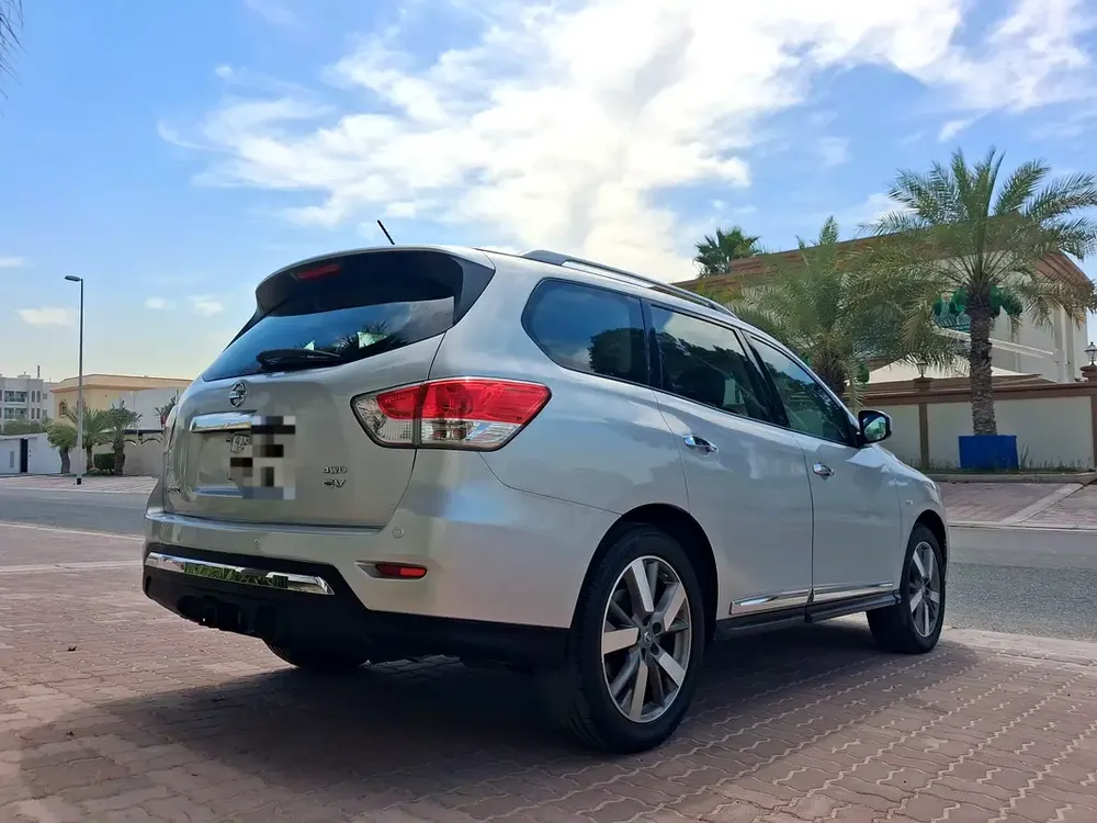 Nissan Pathfinder SV 2013 GCC Specs - Image 6