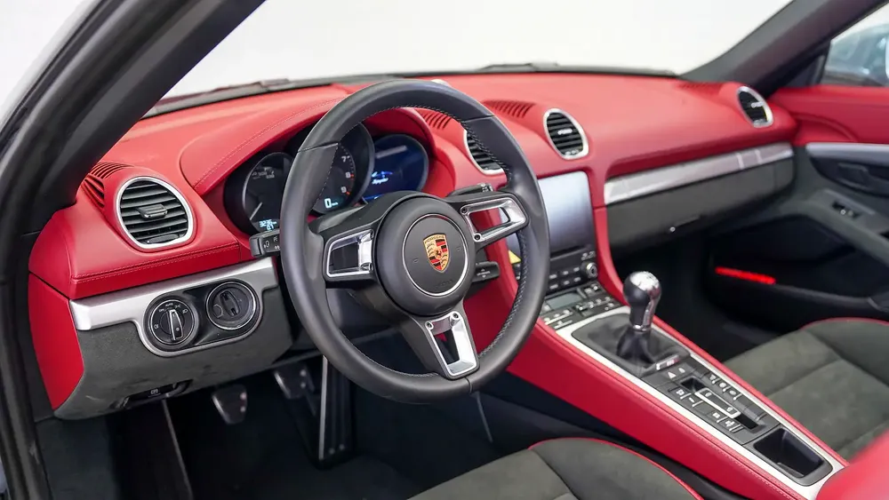 UAEs Very Best Example | 2 Years Free Servicing | AED 7,081 Per Month - Image 4