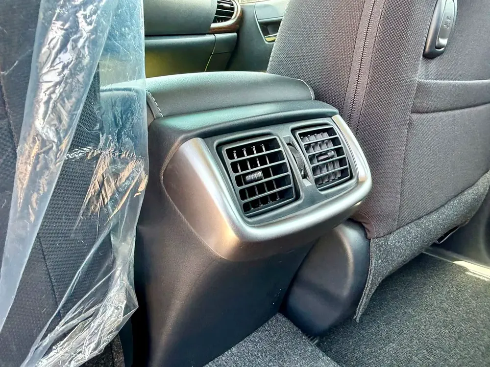 Toyota Hilux SR5 2026 - GCC Specs - Brand New! - Image 12