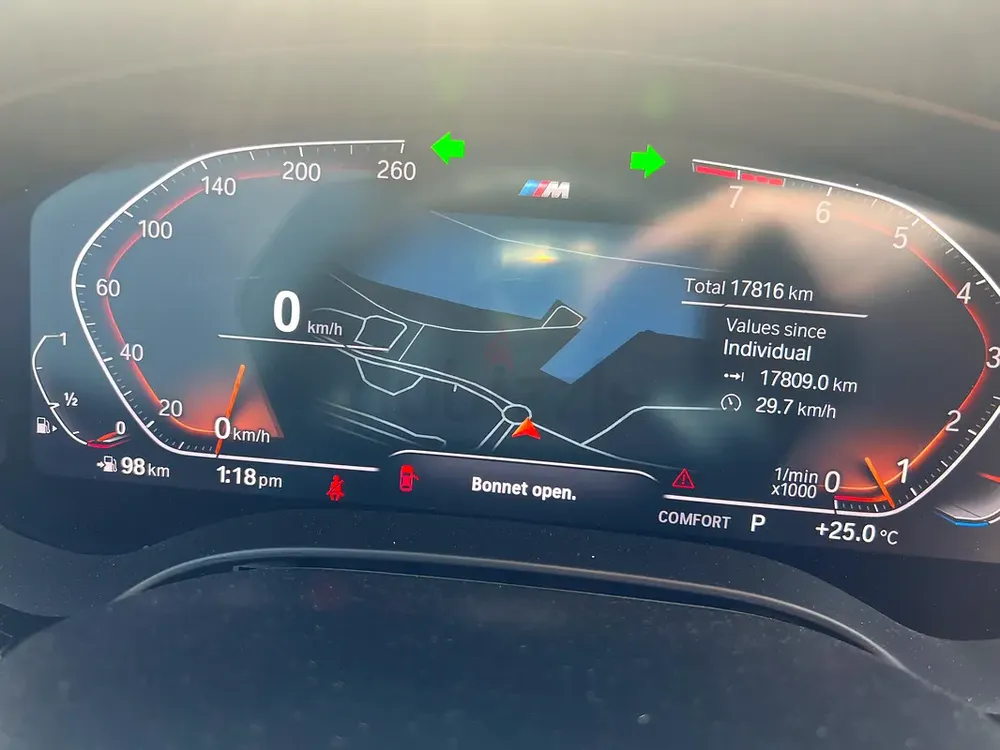 BMW 520i 2023, GCC Specs, Like New - Image 4