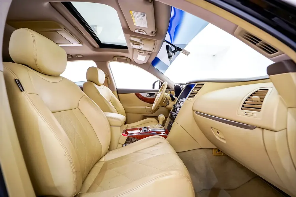 AED 985 PM | INFINITY QX70 LUXURY 2015 | WELL MAINTAINED | 1 YEAR WARRANTY | GCC - Image 15