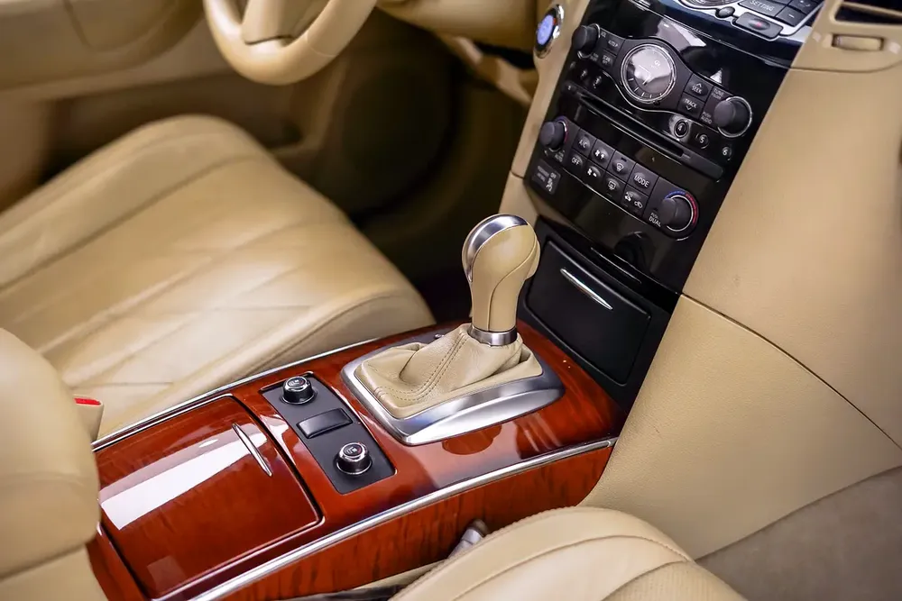 AED 985 PM | INFINITY QX70 LUXURY 2015 | WELL MAINTAINED | 1 YEAR WARRANTY | GCC - Image 17