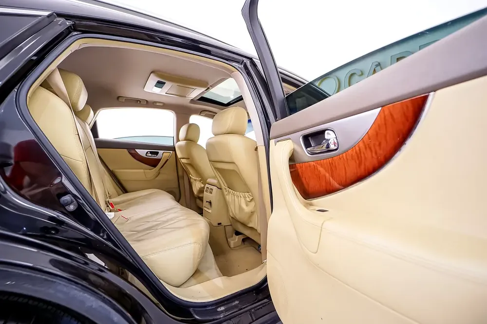 AED 985 PM | INFINITY QX70 LUXURY 2015 | WELL MAINTAINED | 1 YEAR WARRANTY | GCC - Image 19