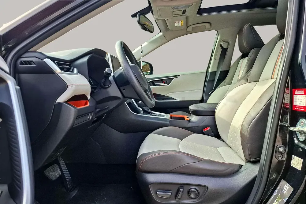AED 1900/month | 2023 Toyota Rav 4 Adventure | GCC Specs | Ref#425614 - Image 12