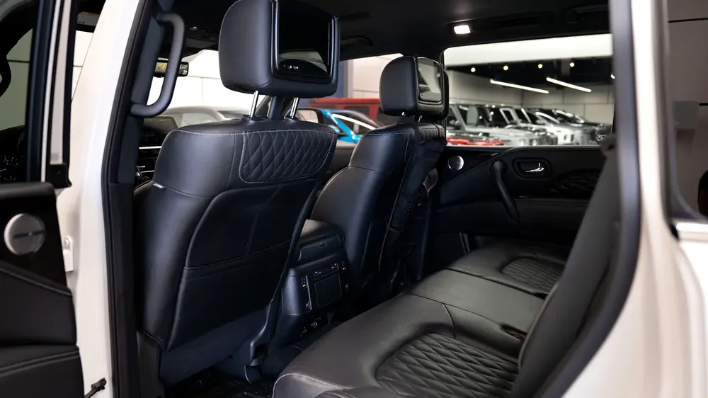 2022 INFINITI QX80 | Black Edition | Very Low Mileage | Clean Tittle | - Image 19