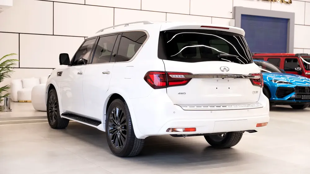 2022 INFINITI QX80 | Black Edition | Very Low Mileage | Clean Tittle | - Image 6