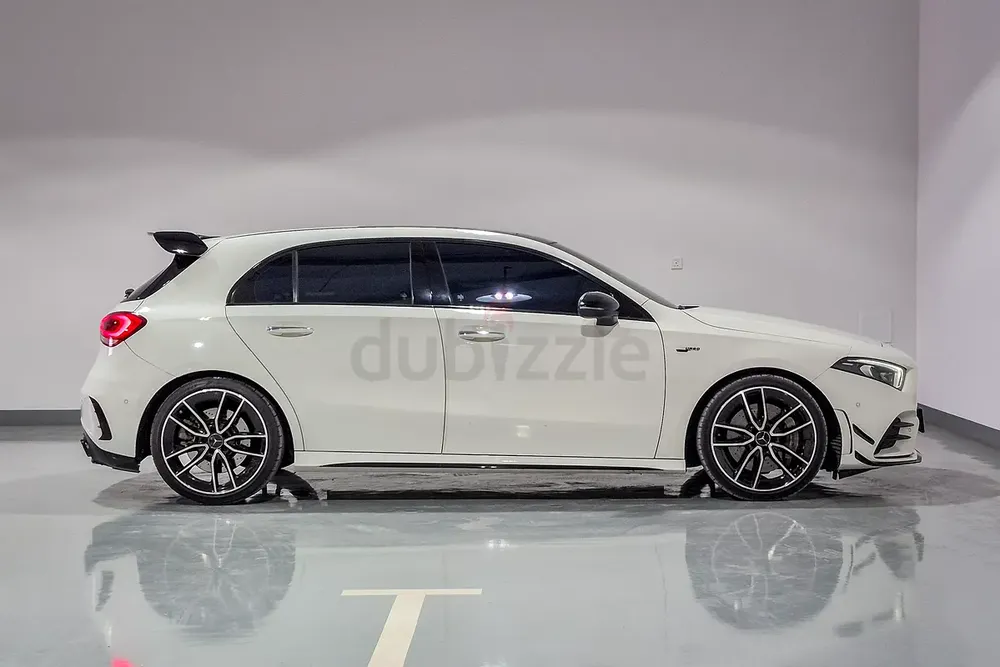 AED 1672/month | 2022 Mercedes-Benz A-Class AMG A 35 | GCC Specs | Ref#445585 - Image 4