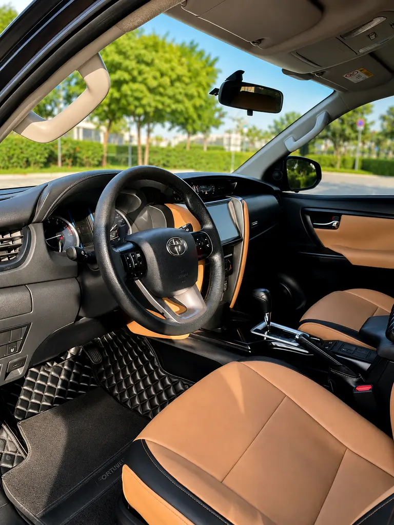 Toyota Fortuner 2021 - EXR 2.7L | GCC Specs | Accident-Free | Original Paint - Image 7