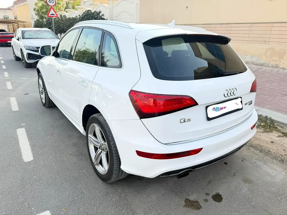Audi Q5 45 TFSI quattro S line 2016 - GCC Specs - Image 8