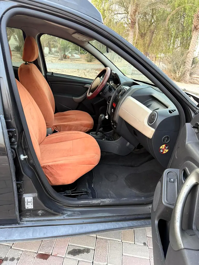 Renault Duster LE 2016 - GCC Specs - Well Maintained - Image 10