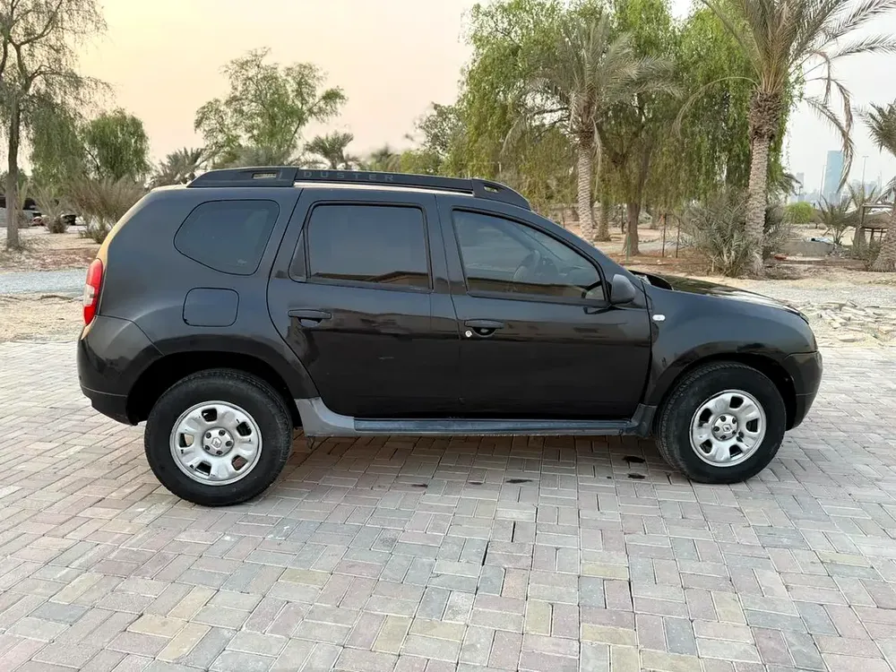 Renault Duster LE 2016 - GCC Specs - Well Maintained - Image 7
