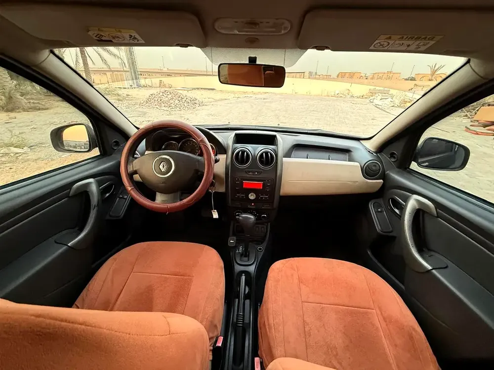 Renault Duster LE 2016 - GCC Specs - Well Maintained - Image 8