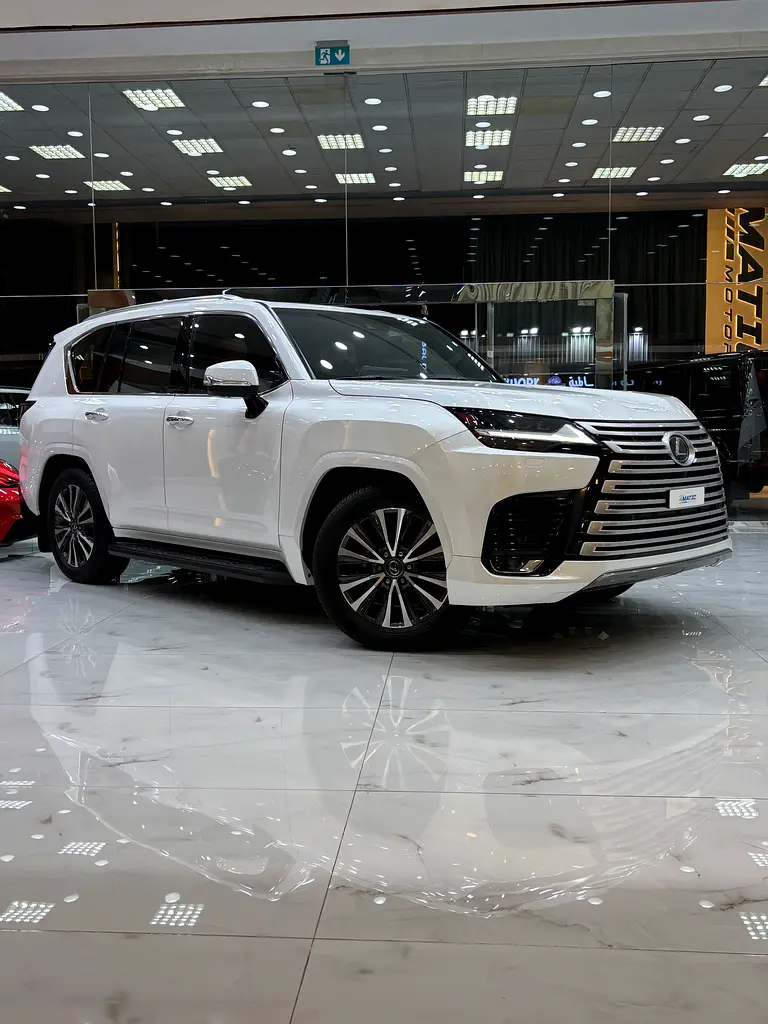 Lexus LX 600 - Image 4
