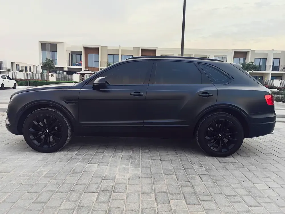 Bentley Bentayga Blackline Mulliner - US - Finance Available - Image 4