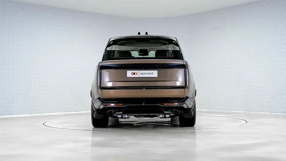 Range Rover P615 SV Bespoke Ghazal Edition | AED 15,882 PM | 1 of 5, GCC | Ramadan Offer - Image 10
