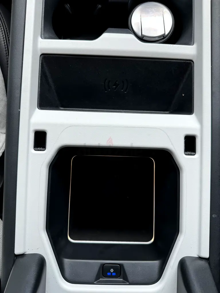 GCC Specs. V6. Black Kit. Original Paint. No Accidents. Perfect Condition - Image 15